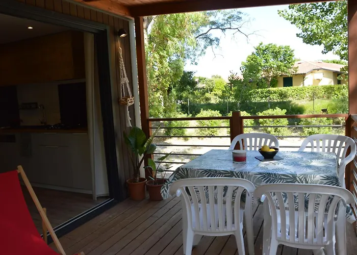 Κάμπινγκ Village Costa Est *